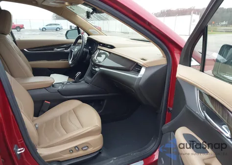 2024 Cadillac Xt6 Awd Premium Luxury z USA, uszkodzony, nr VIN 1GYKPFRS0RZ708800